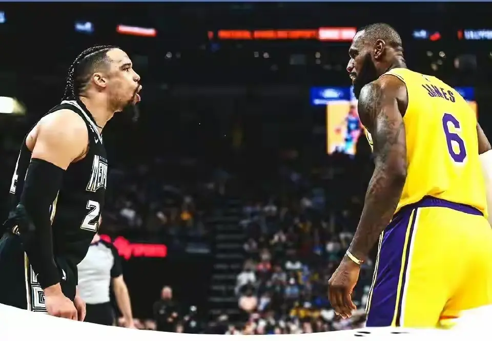 组织能力都, 更大的合同 组织能力都, 更大的合同