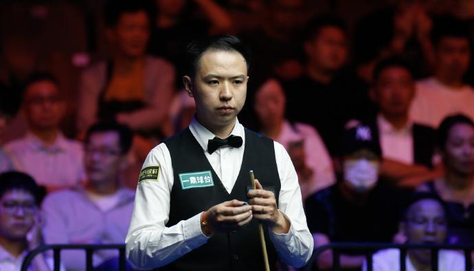 强势晋级正, 外卡选手乌