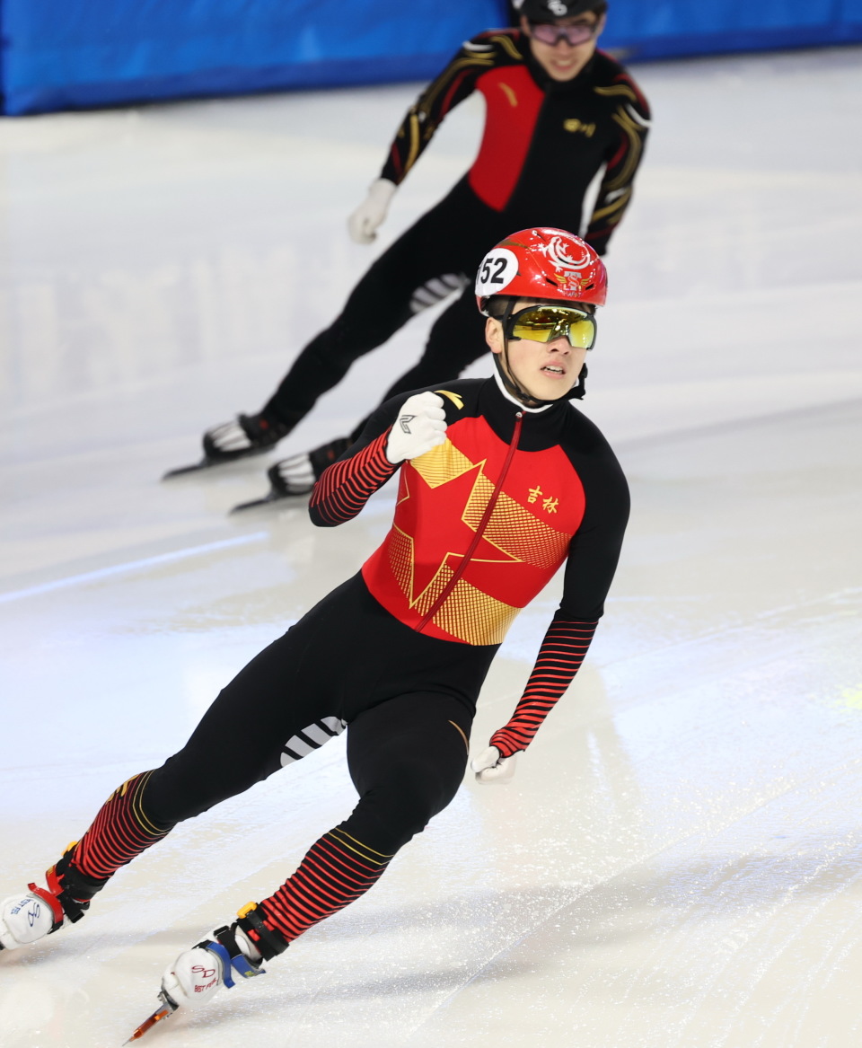 他获得冠军 他获得冠军