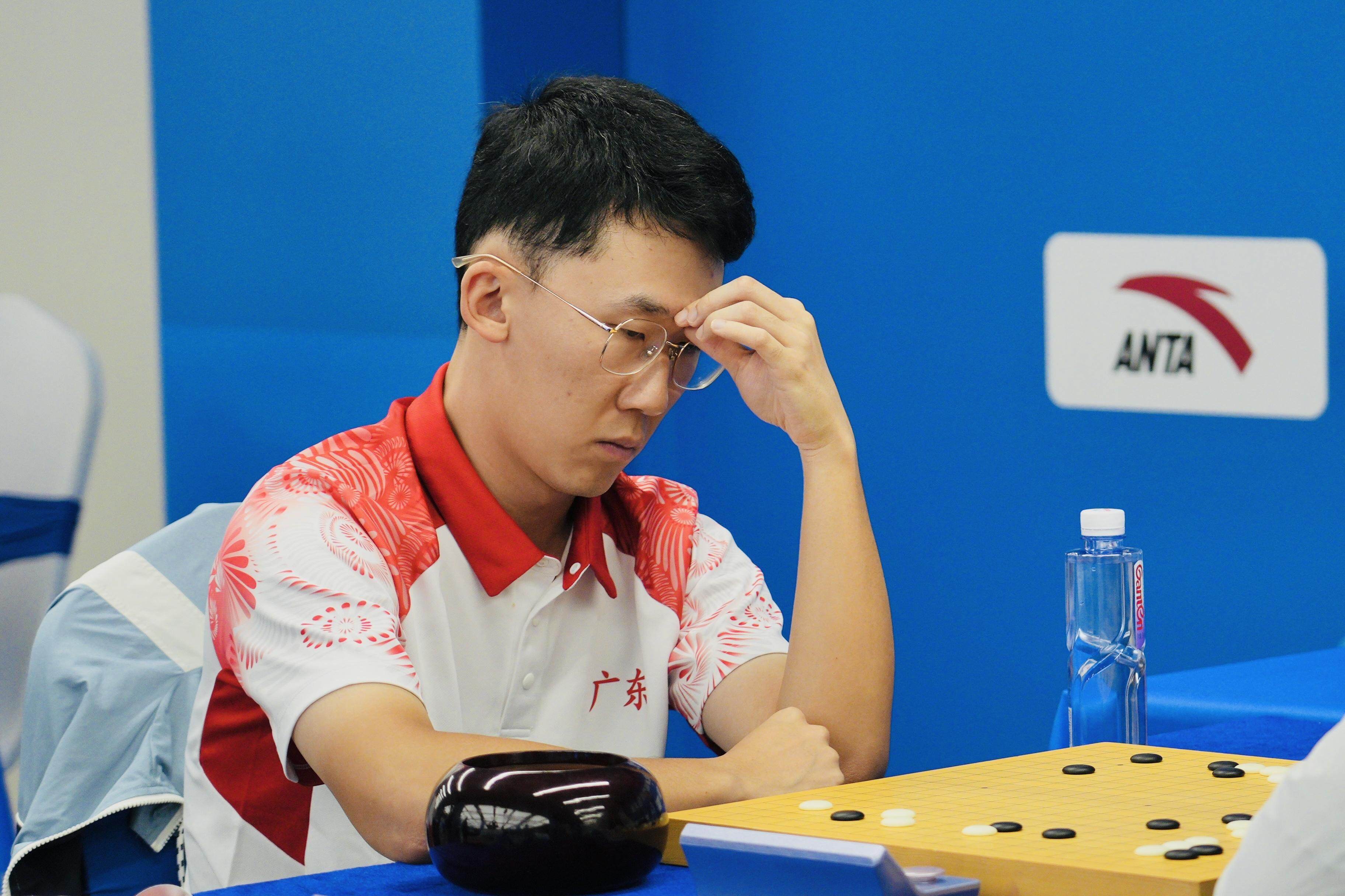 yid, 十五运会群, 众比赛围棋